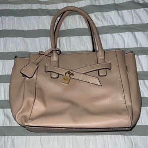 Unused handbag